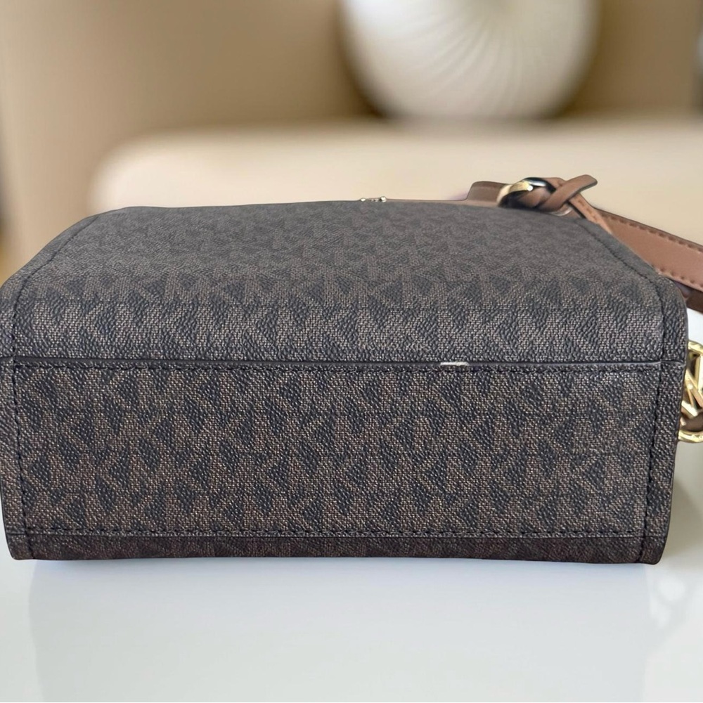 NWT Authentic Michael Kors Graham North South Signature Crossbody Bag - Picture 5 of 15